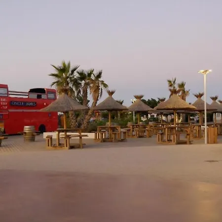 Campsite Le Castellas Sete